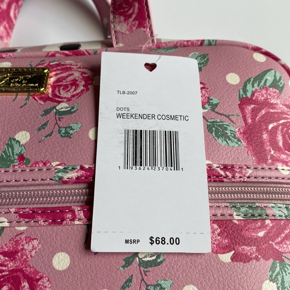 Betsey Johnson Cosmetic Travel Bag - Picture 2 of 7